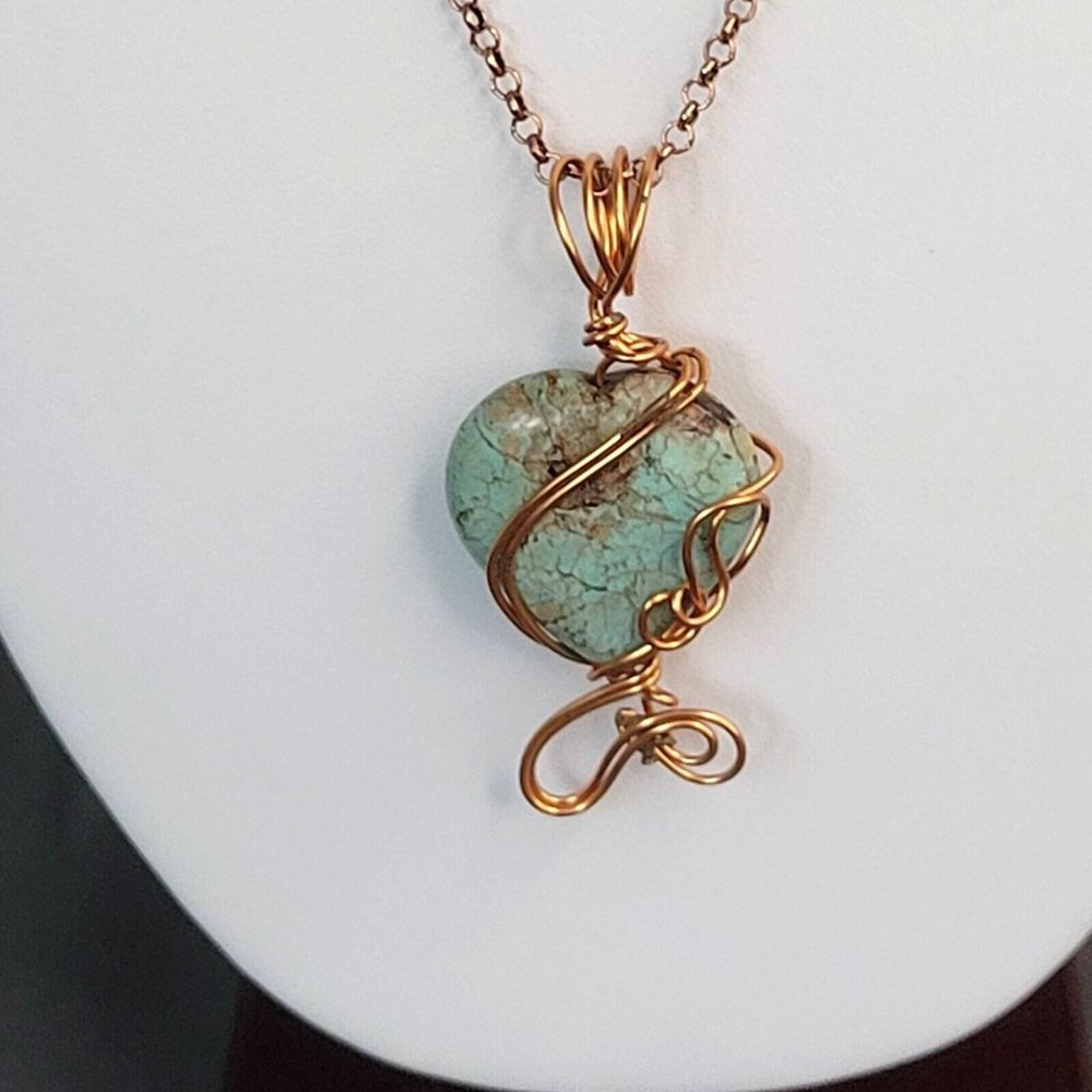 Womens Copper Tone Chain Heart Howlite Stone Pendant Wire Wrapped Necklace 22 in - Picture 2 of 9